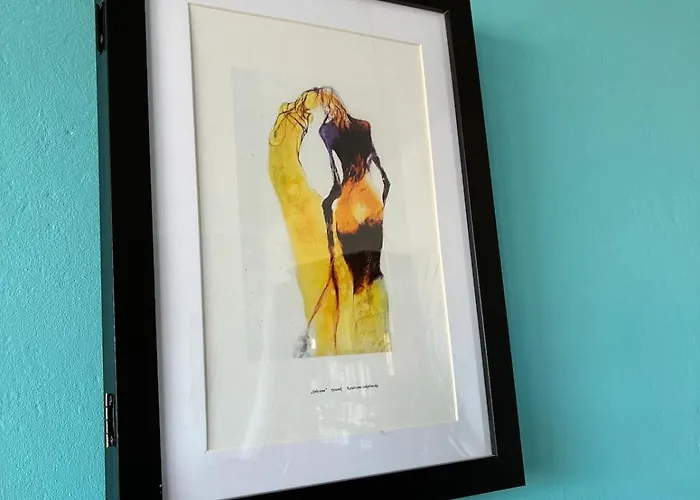 Atmospheric With A View Of The * Бытом