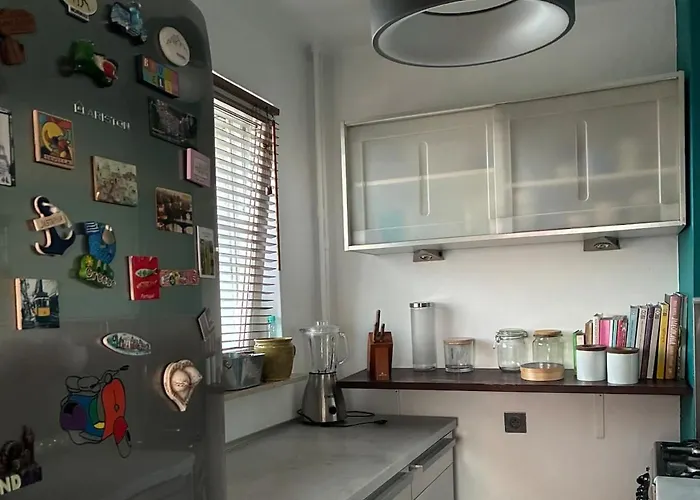 Atmospheric With A View Of The * Бытом